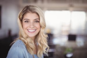 Woman with healthy, white smile